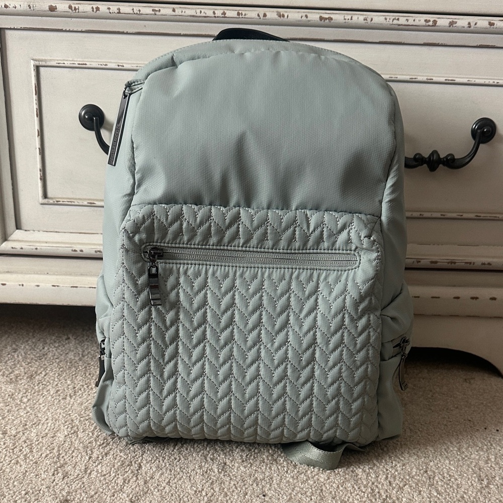 Sherpani Light Gray Quilted Backpack